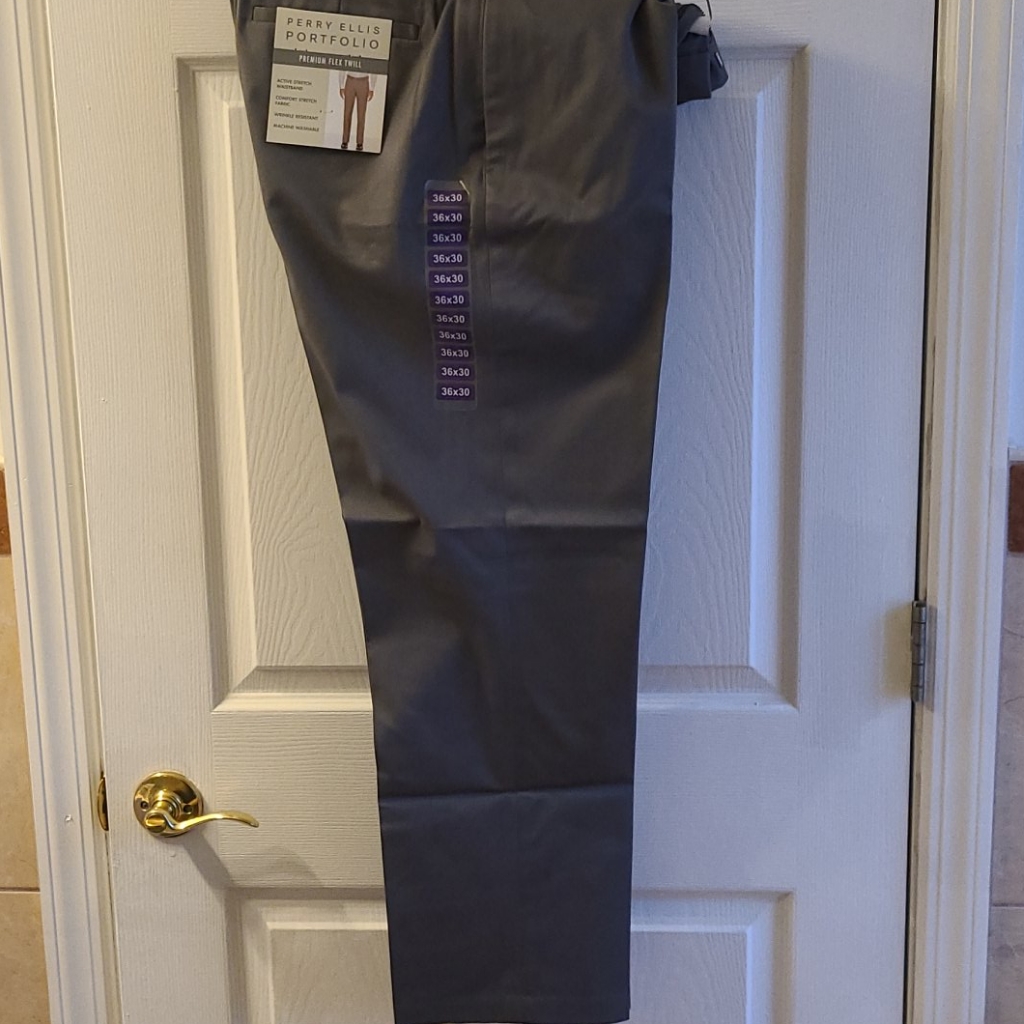 Brand New 36x30 Perry Ellis Pants Brand New 36x30 Perry Ellis Pants